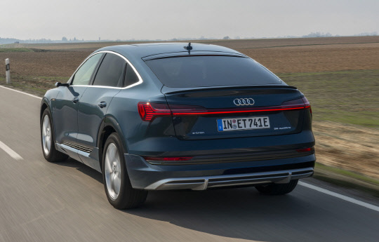 아우디 e-트론 스포트백 55 콰트로. <아우디폭스바겐코리아 제공>